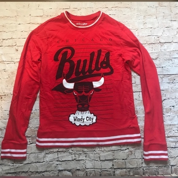 Chicago Bulls Sweatshirt S Juniors - Picture 1 of 3